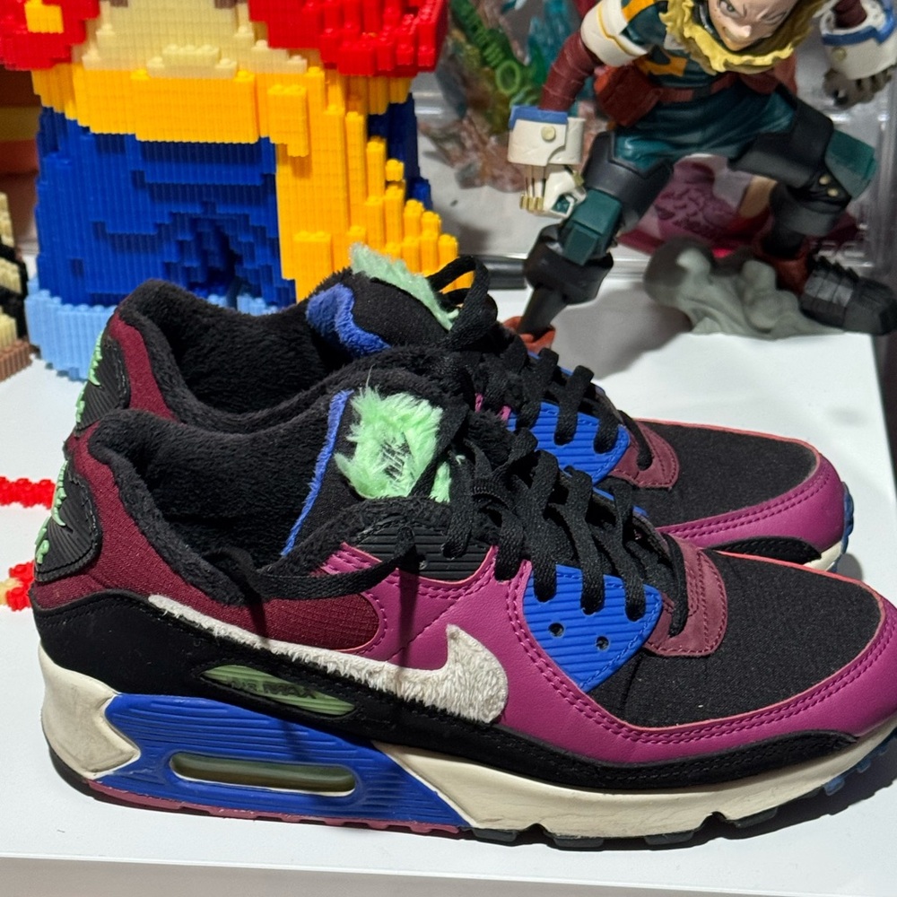 Nike Air Max Multicolor Sneakers